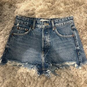 Zara jean shorts